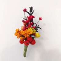 dekoracja-sali-weselnej-czerwonymi-kwiatami